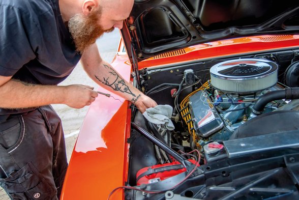 Pontiac Firebird/Oldtimer-Service bei KFZ-Werkstatt Krug Inh. Udo Wolf in Ahorn Bild von Oldtimer-Service bei KFZ-Werkstatt Krug Inh. Udo Wolf in Ahorn